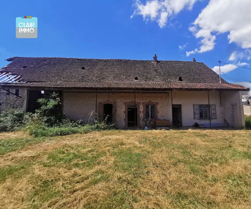 Maison de 123 m² à rénover à SORNAY