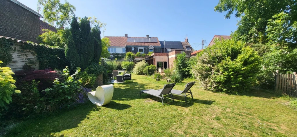 maison, jardin, dépendances