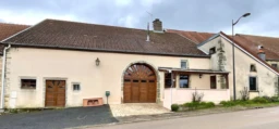 à vendre, ancienne ferme, terrain, grange, dépenda