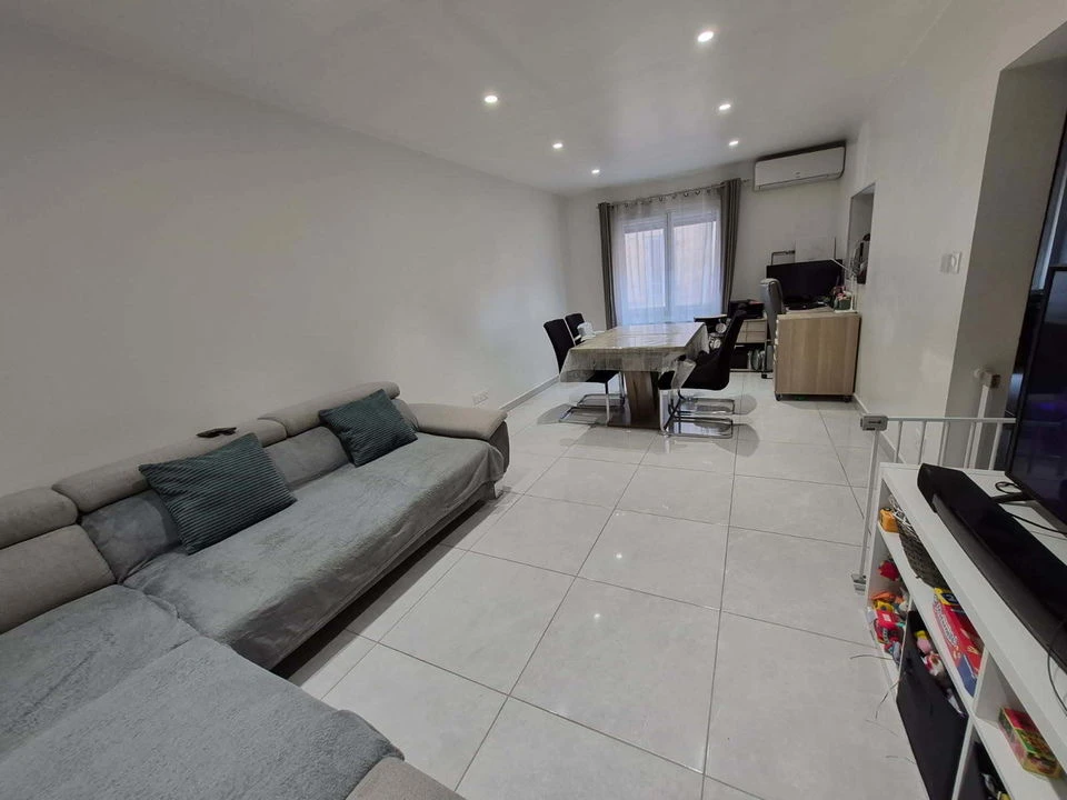 AURIOL - Appartement en duplex Type 3 de 95m² - sa