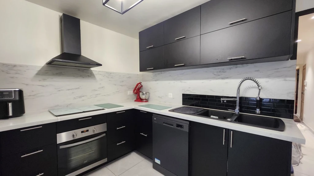 AURIOL - Appartement en duplex Type 3 de 95m² - sa