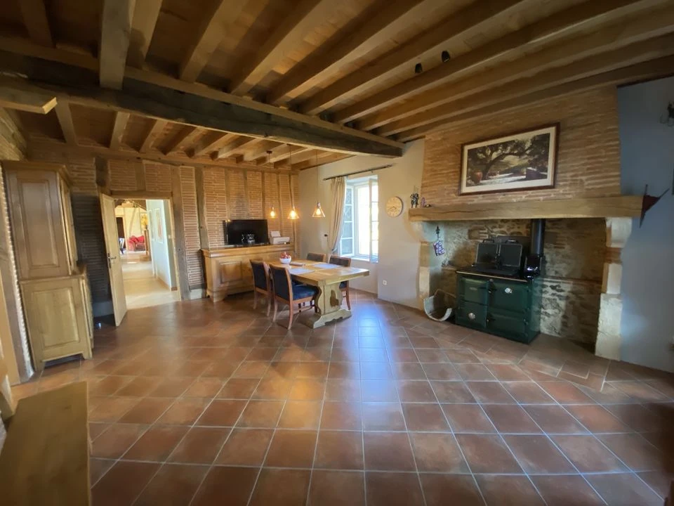 #maison #pierres #ferme #dépendance #terrain #gers
