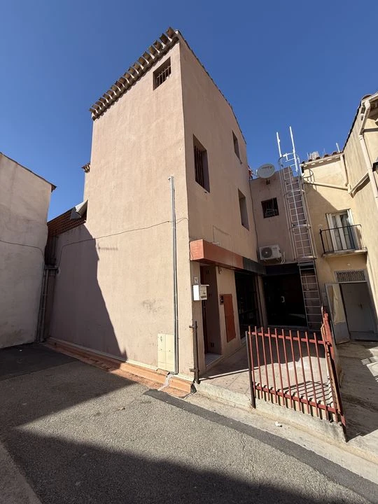 Istres - Immeuble - Centre-ville - Investissement