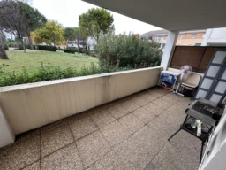 T2 - Chateau gombert - place - parking - terrasse