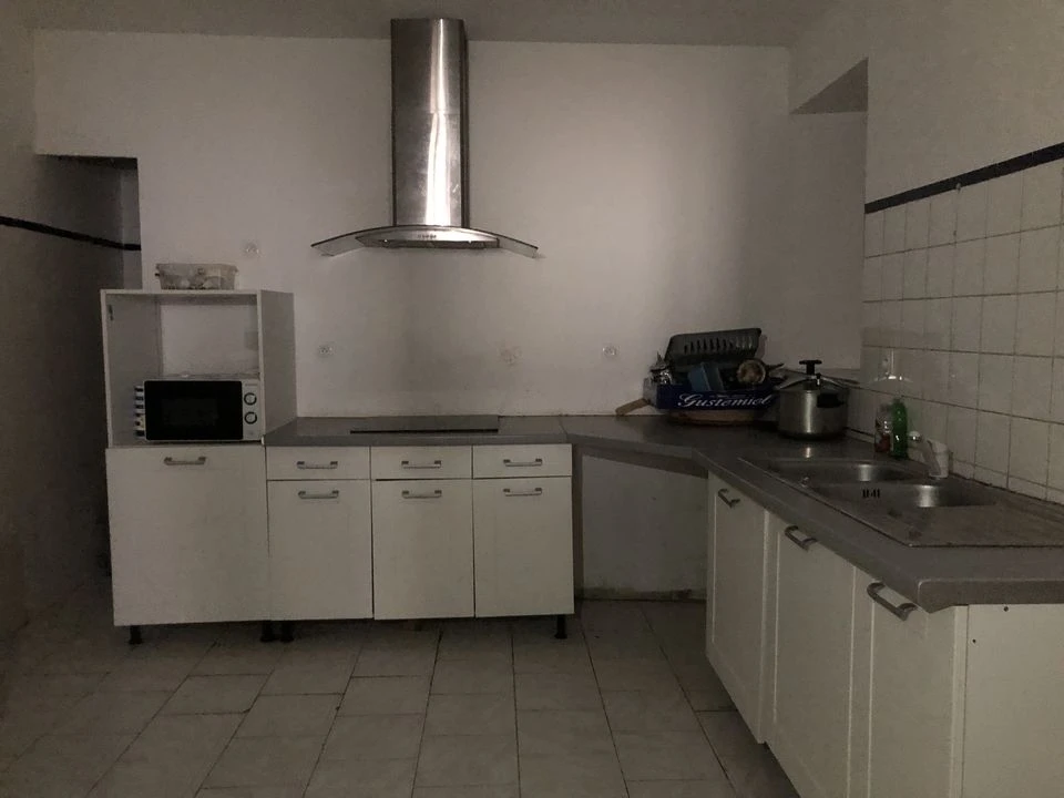 ST ESTEPHE MAISON DE VILLE T3 SANS JARDIN NI COUR,