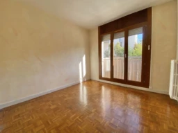 T3 + TERRASSE + LOGGIA + PLACE PARKING + CAVE / 13