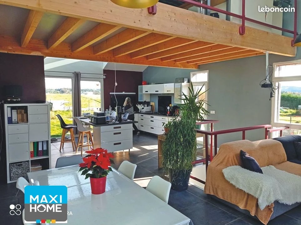Propriété d'exception - 206 m² -grand terrain - at