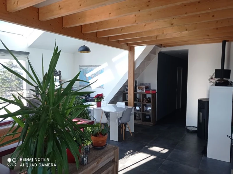 Propriété d'exception - 206 m² -grand terrain - at