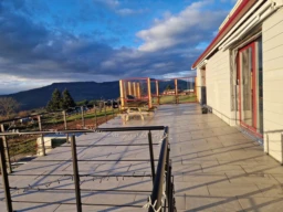 Propriété d'exception - 206 m² -grand terrain - at