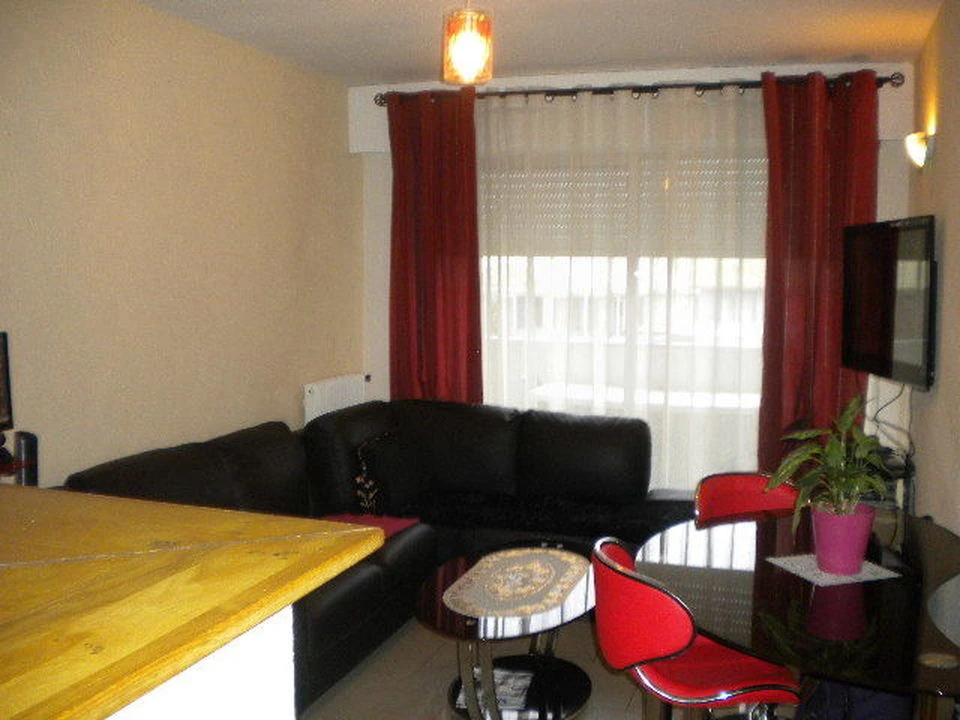 a vendre : appartement T2, Orléans, la Source, pro