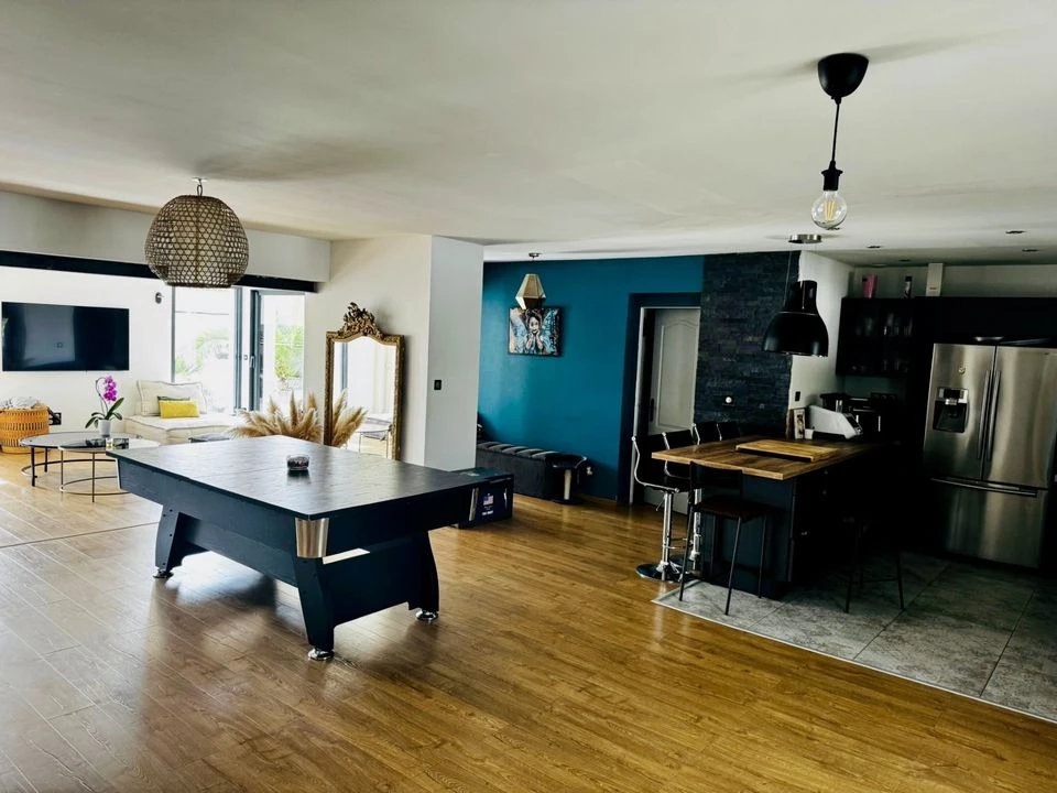 Rochefort du gard-villa a vendre-pisicne-185m2-100