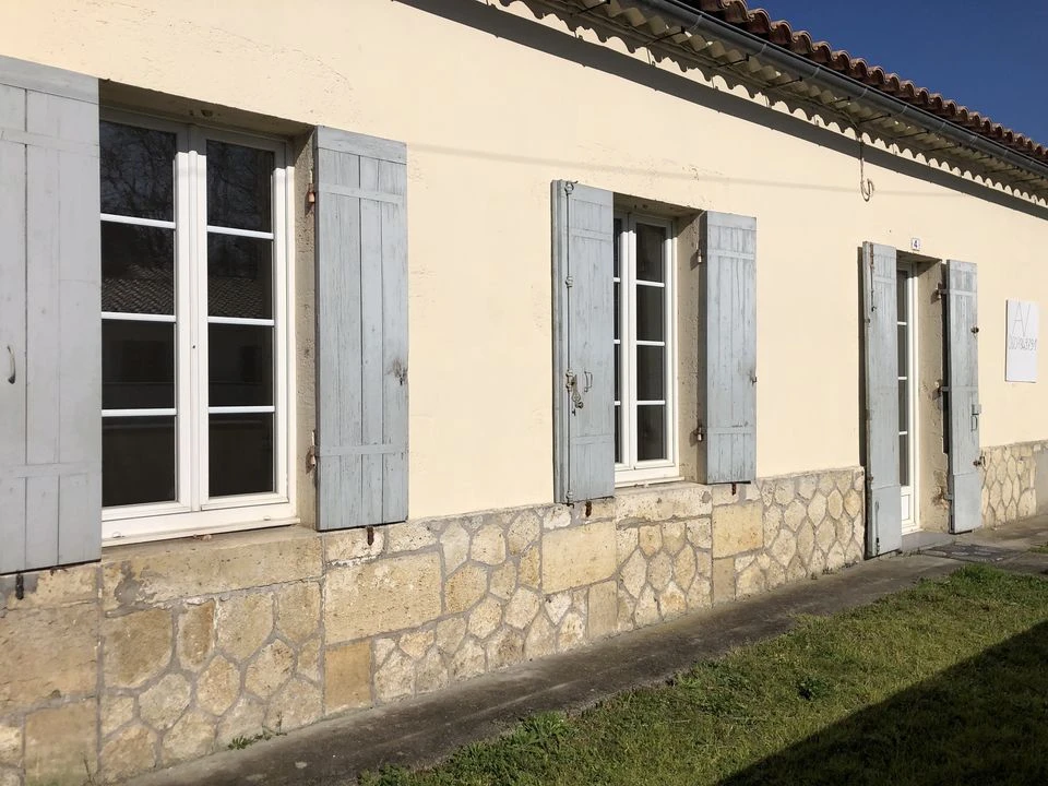 MAISON PIERRE MITOYENNE ST SAUVEUR 2 CH GRAND TERR