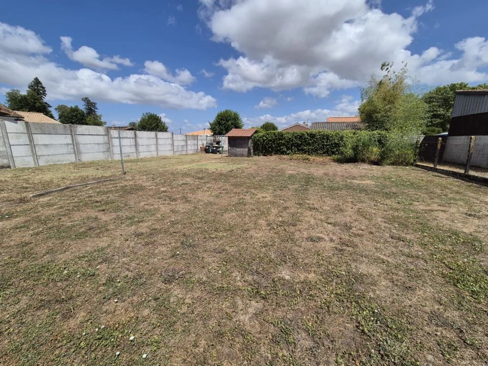 Pauillac- Terrain à vendre- 355m²- Constructible-