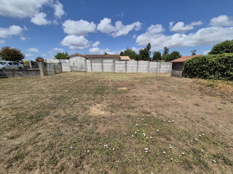 Pauillac- Terrain à vendre- 355m²- Constructible-