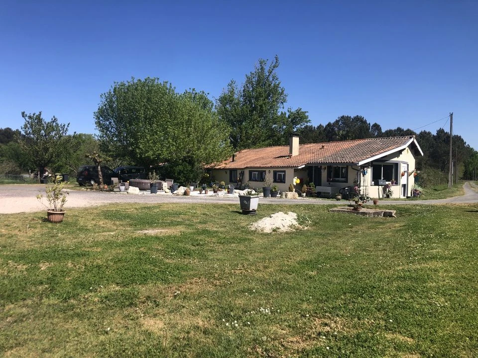 GAILLAN LONGERE 170 M2, T5, TERRAIN 2HCALME, PARFA
