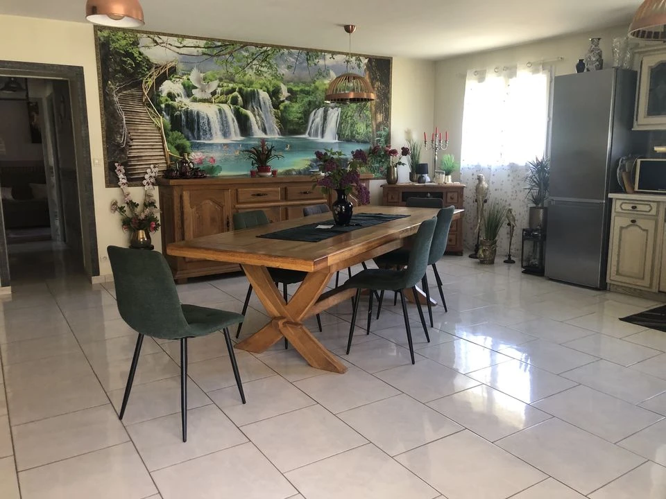 GAILLAN LONGERE 170 M2, T5, TERRAIN 2HCALME, PARFA
