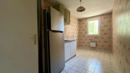 location t3 , exterieur , sud , calme , centre vil