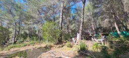 LE BEAUSSET-TERRAIN 690M²-NON CONSTRUCTIBLE-A VEND