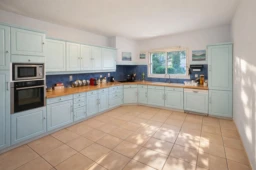 Villeneuve les Avignon-villa 153m²-800m²terrain