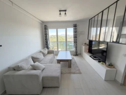 Appartement T3 a vendre - balcon - piscine - clima