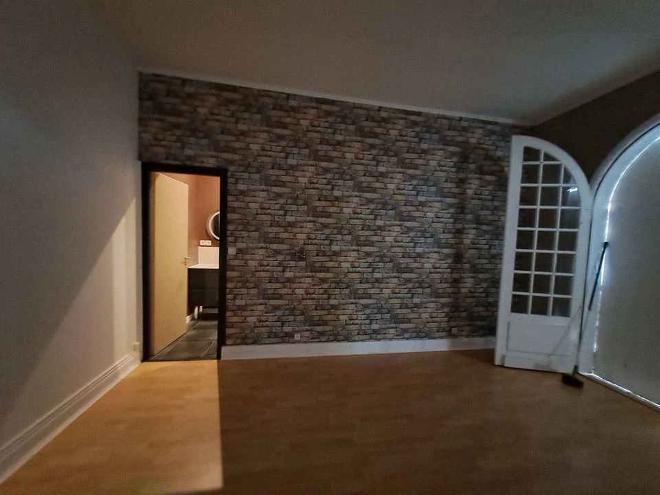 Vertheuil-5 chambres-terrain6854 m2-calme