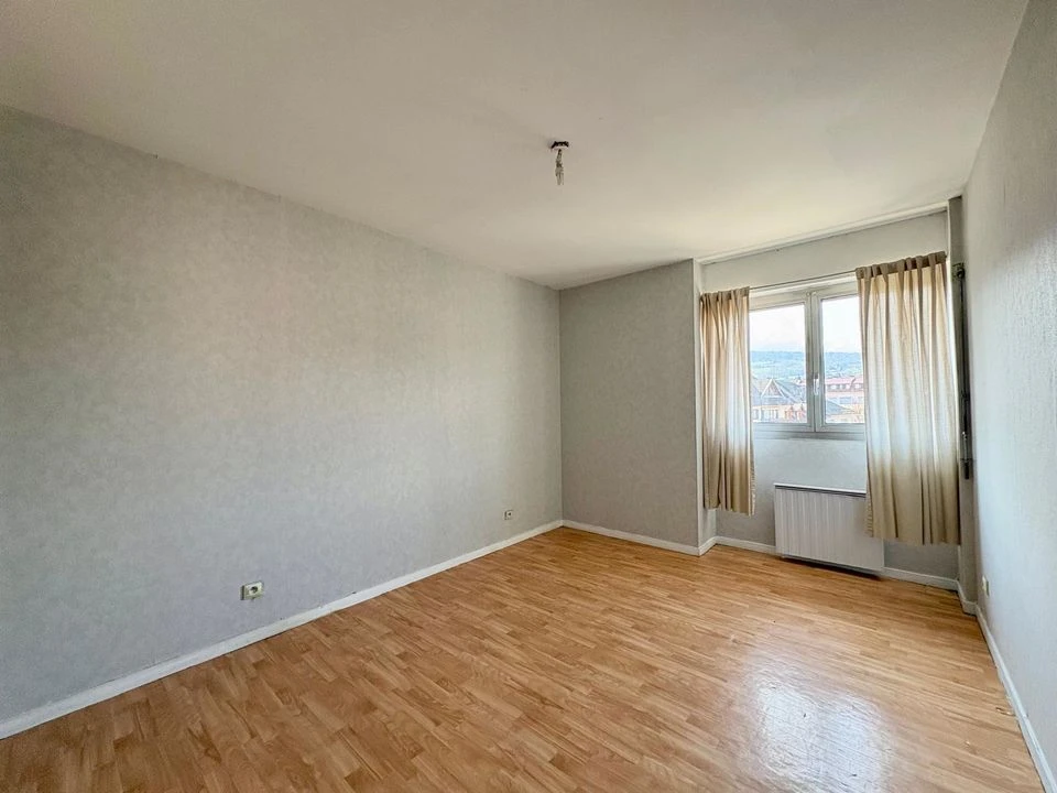 CHAMBRE 1