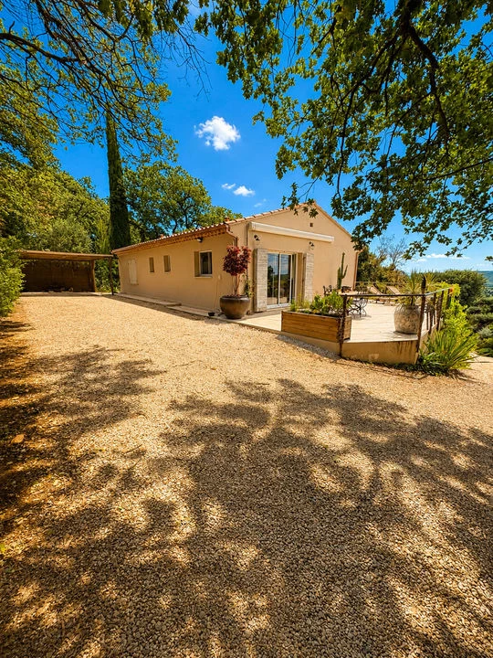 Rochefort du gard-villa vue 185m2-1400m²terrain