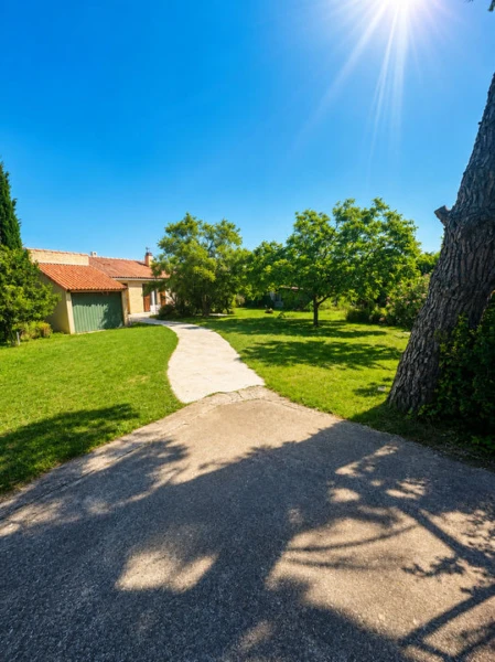Rochefort du gard-villa 89m2-1600m²terrain