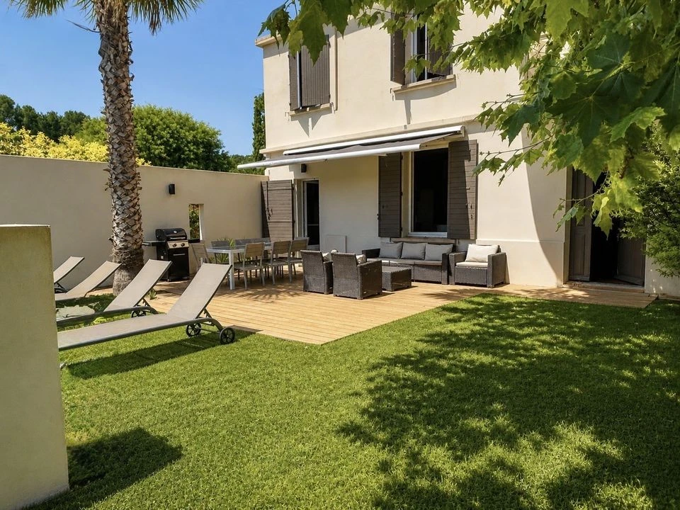 Villeneuve les Avignon-maison magnagneraie 140m²-4