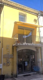 CUGES LES PINS-MAISON T3+LOCAL COMMERCIAL-A VENDRE