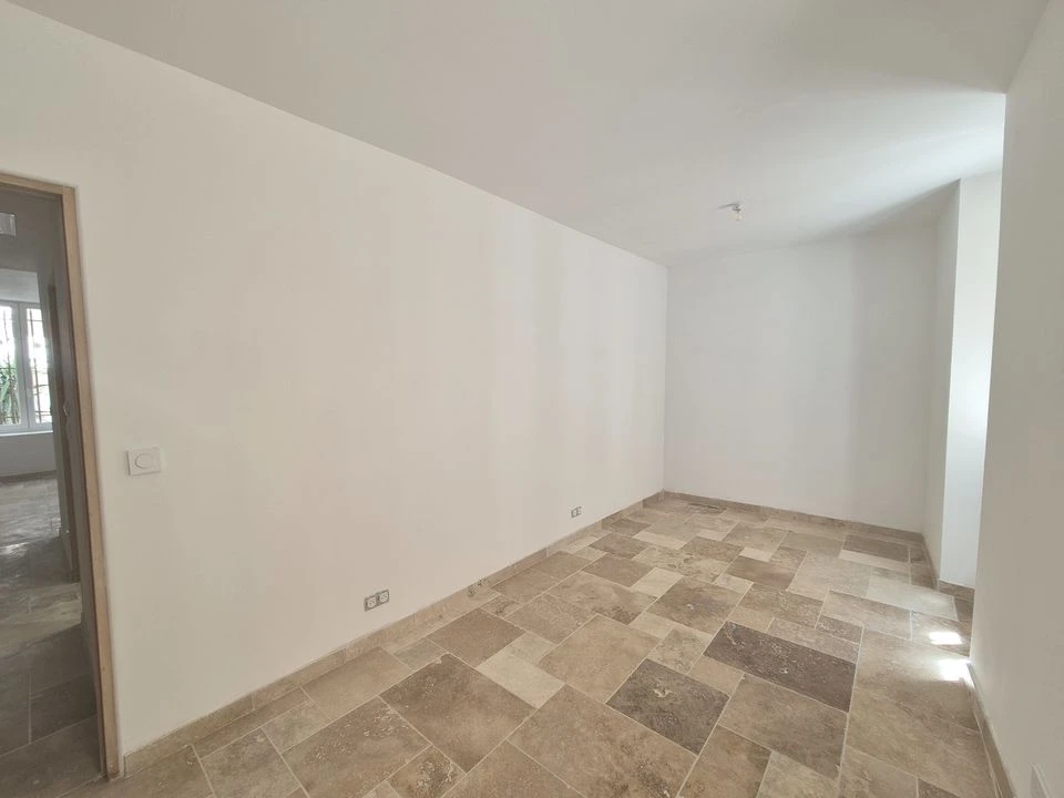LACIOTAT - APPARTEMENT - belles prestations - Type