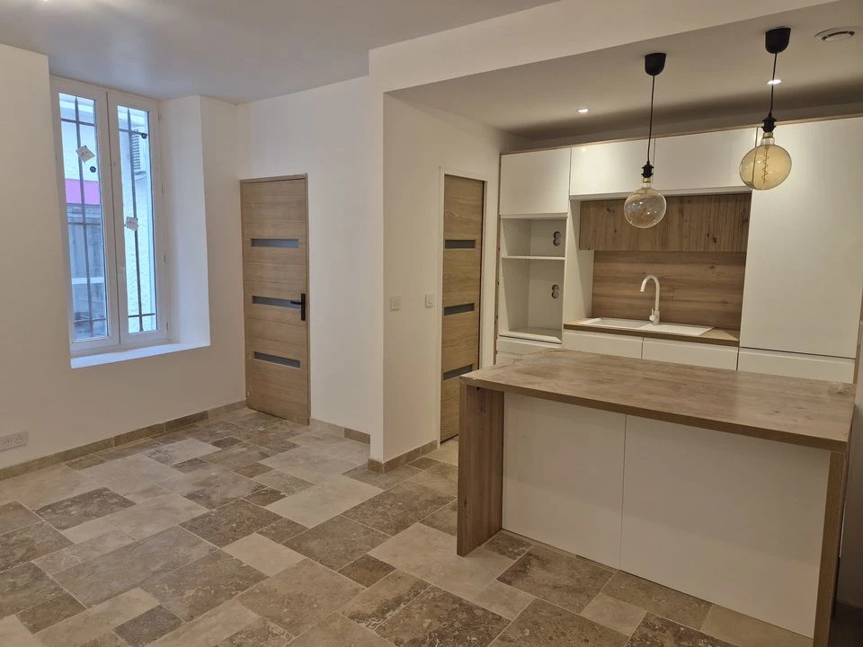 LACIOTAT - APPARTEMENT - belles prestations - Type