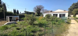 AUBAGNE-ANNEXE CADASTRE- A VENDRE-700M² DE TERRAIN
