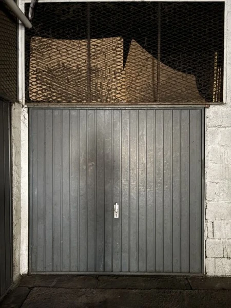 Garage, Orléans, La Source