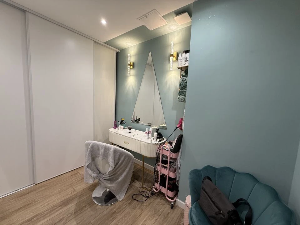 Martigues - local commercial - 4 pièces - 51m2 - c