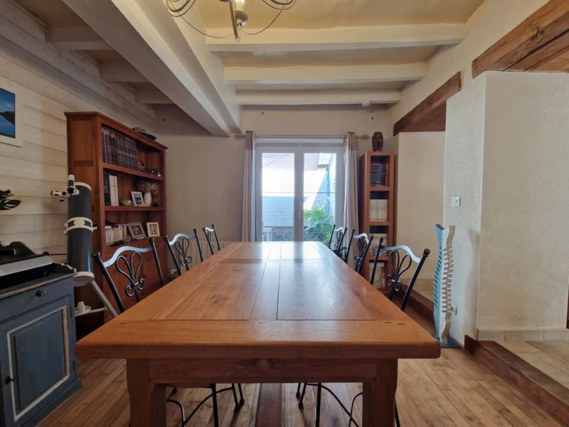 MAISON LA POUEZE