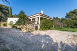 superbe maison ensues la redonne