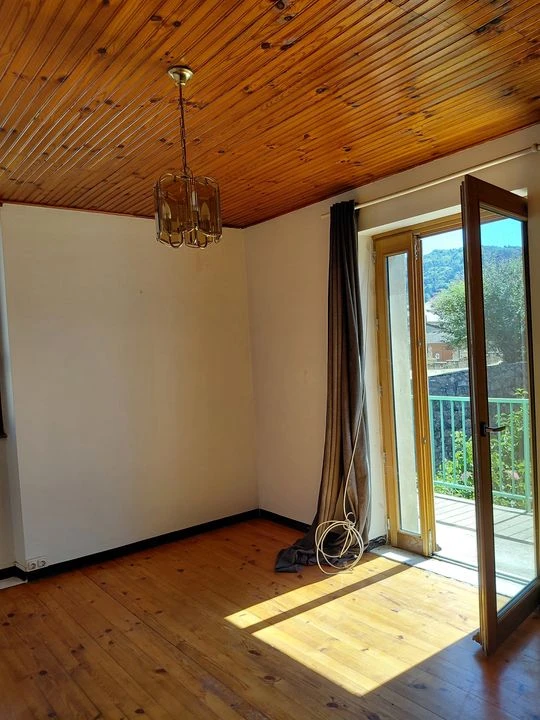 Chambre avec balcon