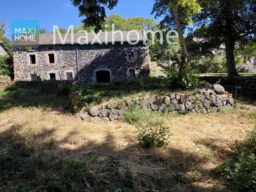 Maison à rénover 320 m2- projet familial-Gîte