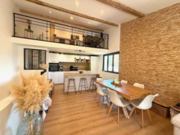 T4 de 110m2+ TERRASSE 20m2 / LES OLIVES 13013