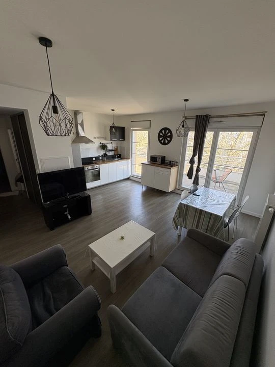 Appartement T2, La source, proche transports, terr