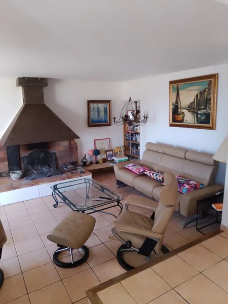 Villa provençale à vendre sur Toulon .Vue imprenab