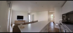 Toulon Est  Appartement de type T4,refait à neuf,D