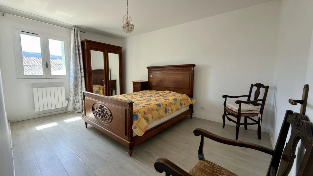 maison de ville ; studio indépendant ; calme ; ext