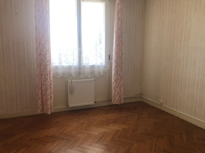 MAISON T4 PAUILLAC JARDIN CALME PROXIMITE COMMERCE