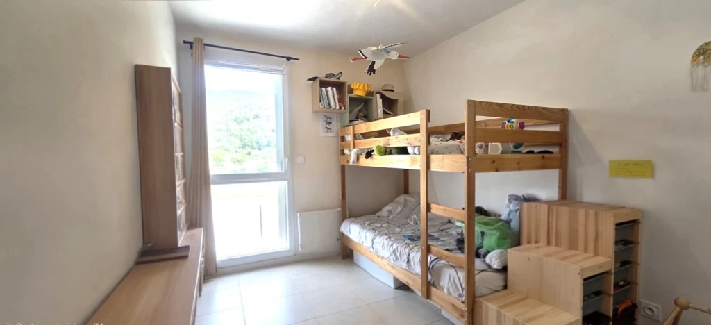 CUGES LES PINS-APPARTEMENT T3-A VENDRE-2