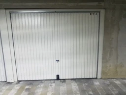 La seyne sur mer à vendre . Garage .Box fermé Sécu