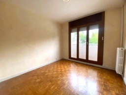 T3 / TERRASSE / PARKING / SAINT JUST 13013
