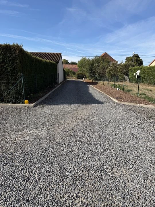 STANDING CHAMBRES SEJOUR MAISON TERRAIN SALLE DE B