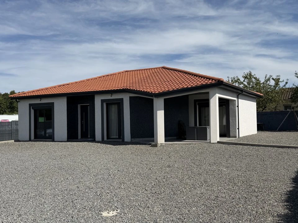 STANDING CHAMBRES SEJOUR MAISON TERRAIN SALLE DE B